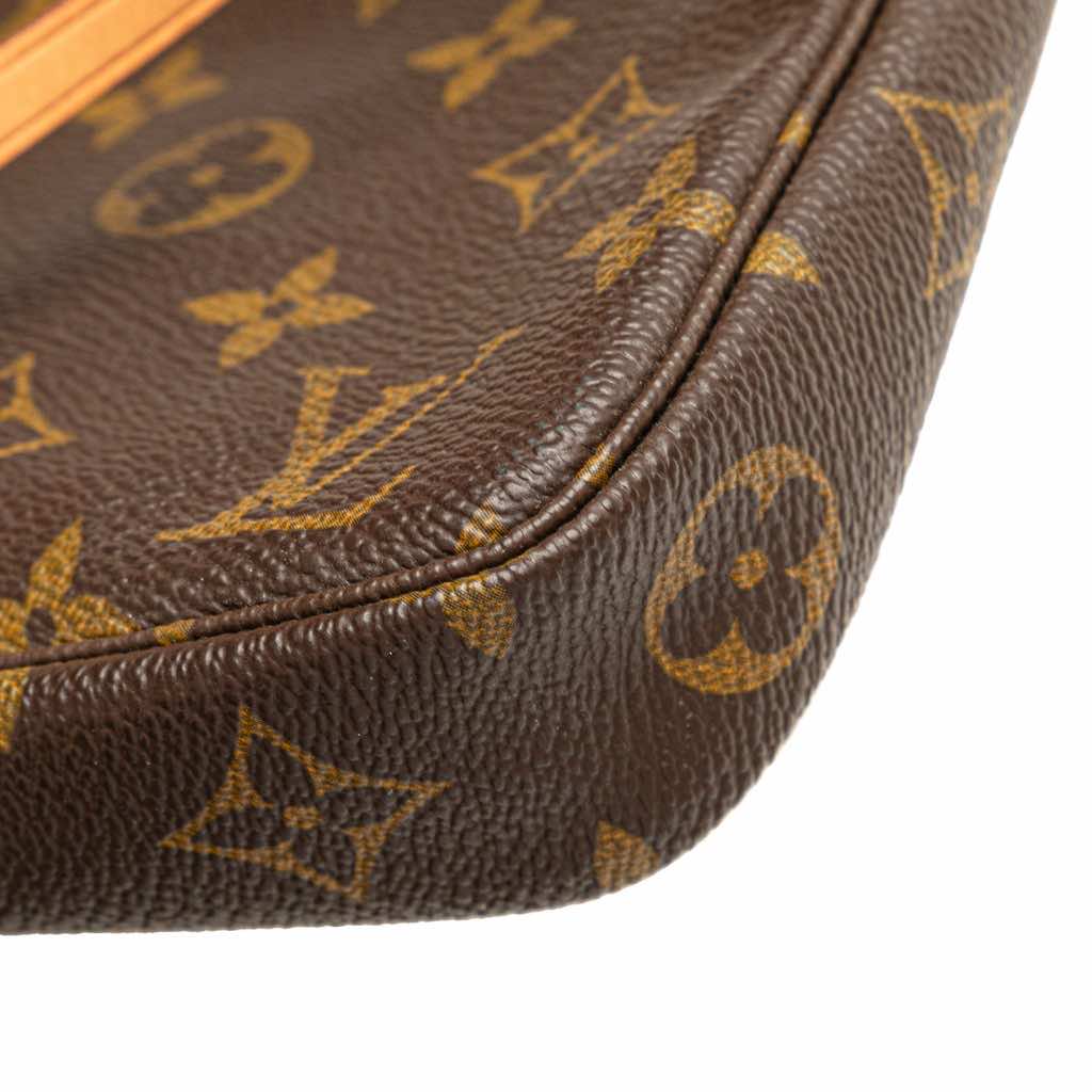 Louis Vuitton Monogram Pochette Accessoires - Detail 2
