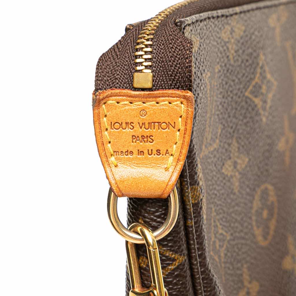 Louis Vuitton Monogram Pochette Accessoires - Detail 1