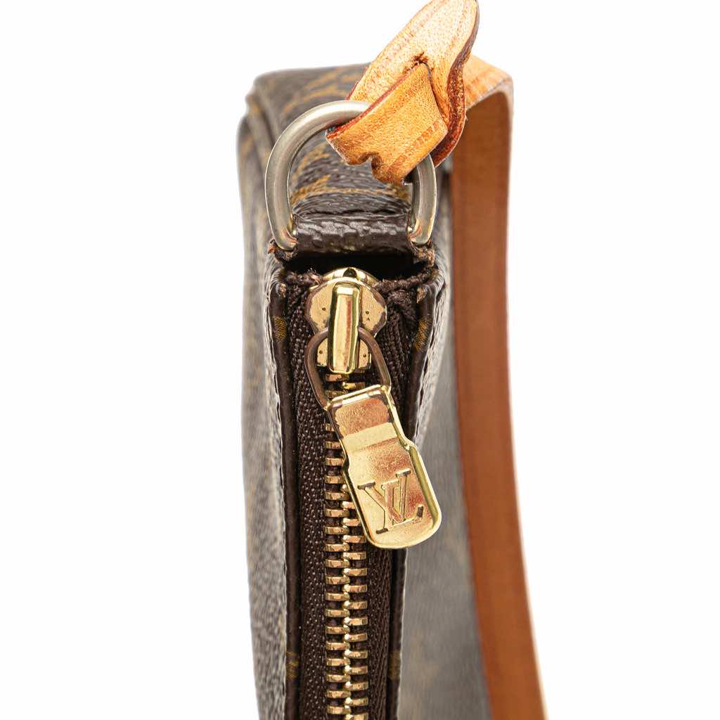 Louis Vuitton Monogram Pochette Accessoires - Detail 2