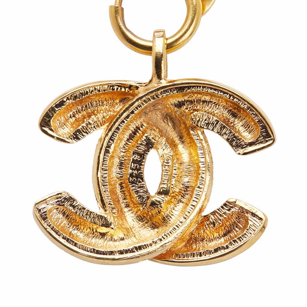 Chanel Gold Plated Quilted CC Pendant Necklace - 2