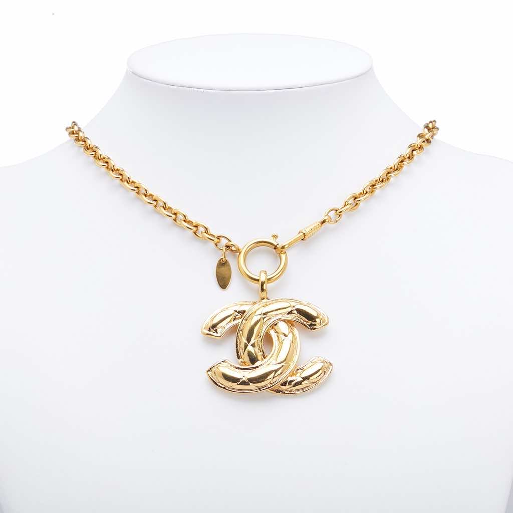 Chanel Gold Plated Quilted CC Pendant Necklace - 5