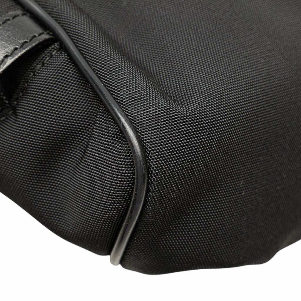 Gucci Nylon Clutch - Detail 2