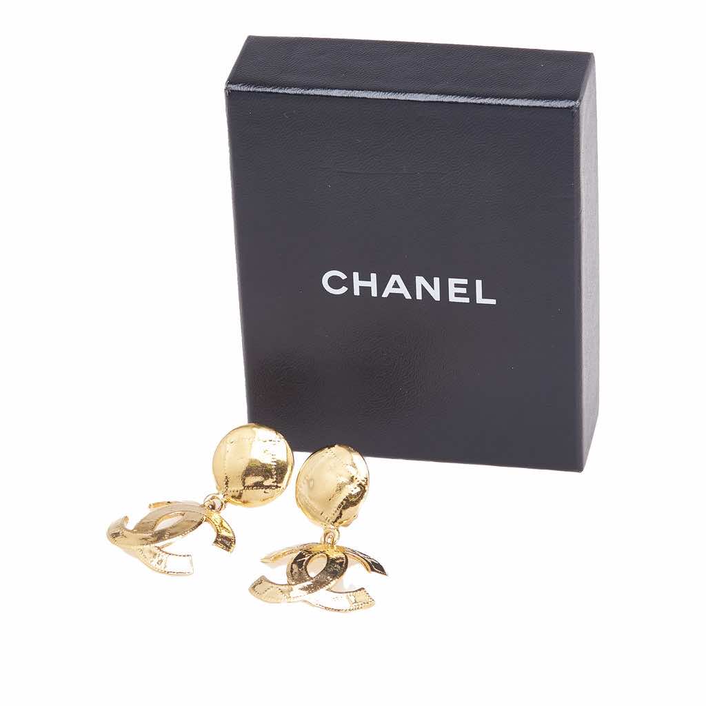 Chanel Gold Plated CC Swing Clip On Earrings - 4