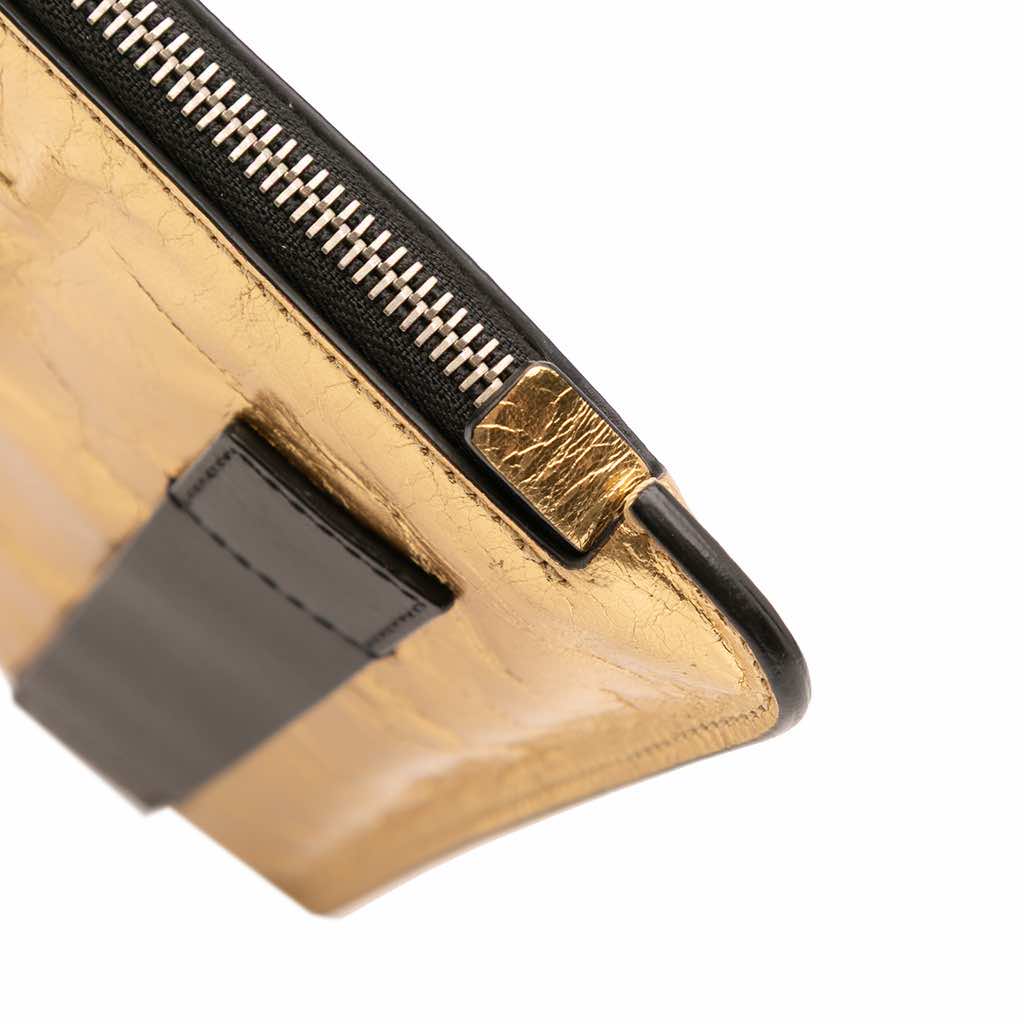 Chanel Metallic Lambskin Je Ne Suis Pas En Solde Clutch - Image 11