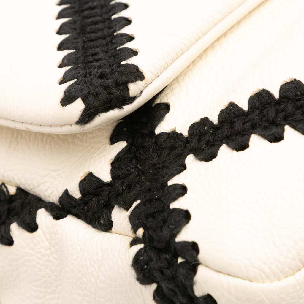 Chanel Medium Crochet Calfskin 19 Flap - Detail 2