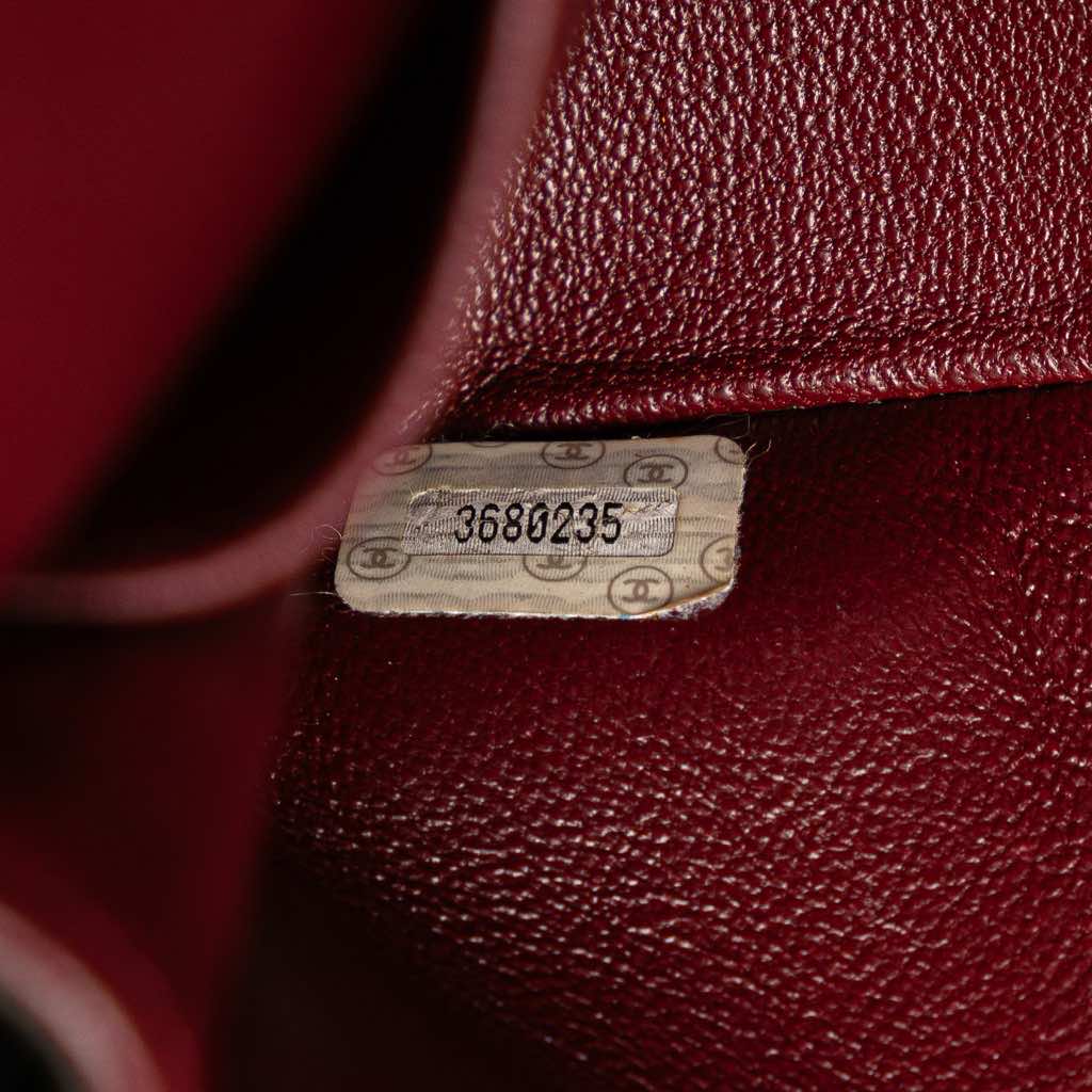 Chanel Small Classic Lambskin Double Flap - Detail 2