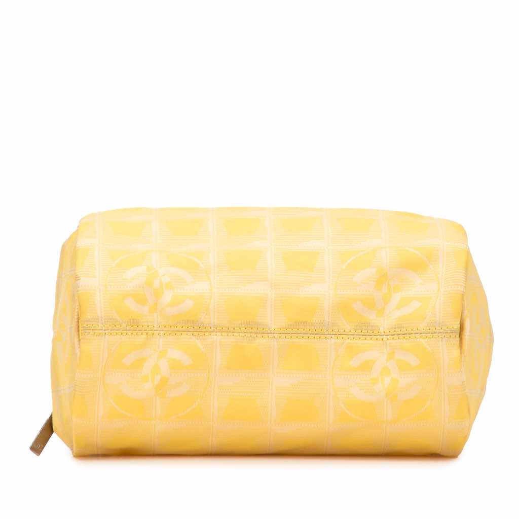 Chanel New Travel Line Nylon Barrel Shoulder Bag - Image 6