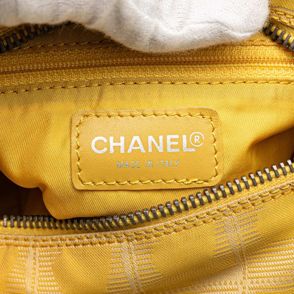 Chanel New Travel Line Nylon Barrel Shoulder Bag - Detail 1