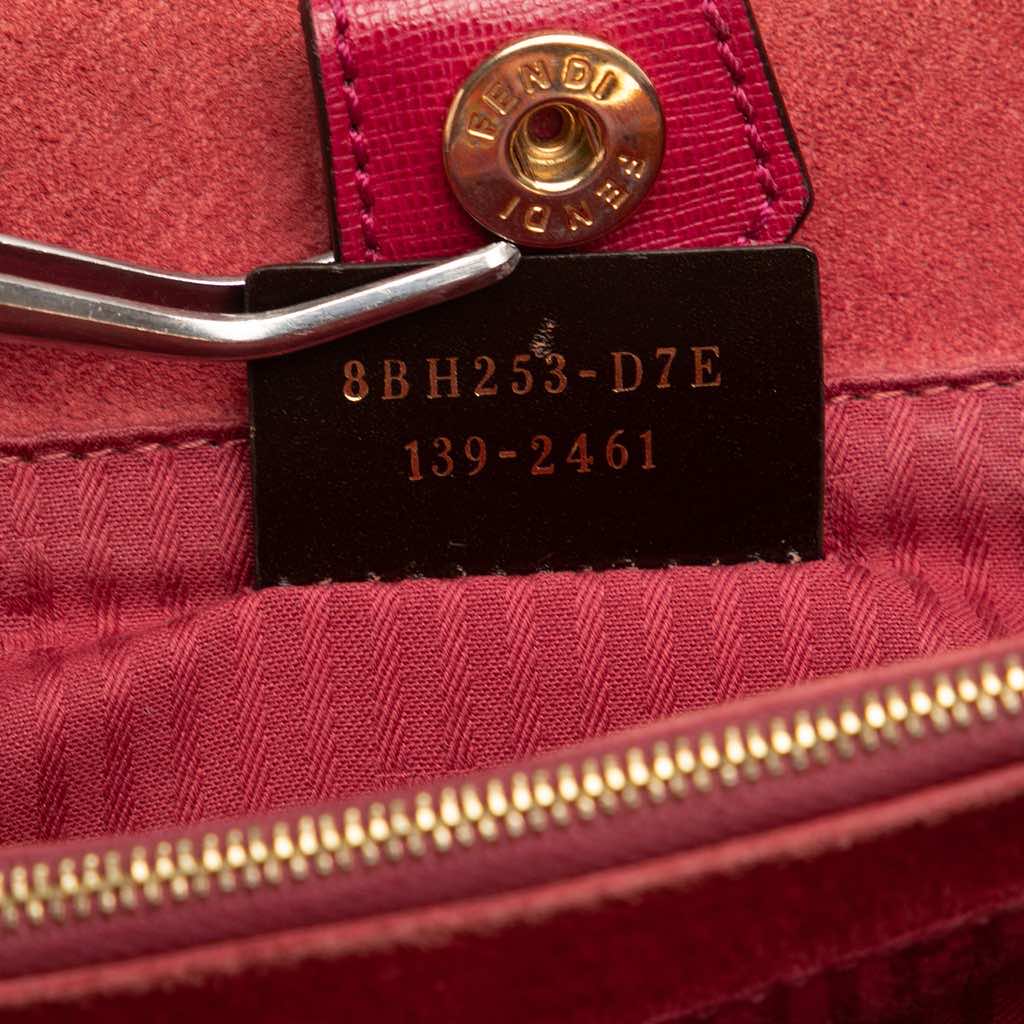 Fendi Leather Petit 2Jours - Detail 1