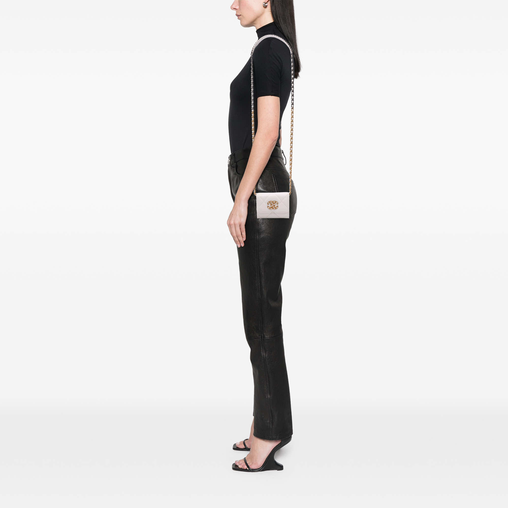 Chanel Quilted Lambskin Chanel 19 Card Holder On Chain - Image 12