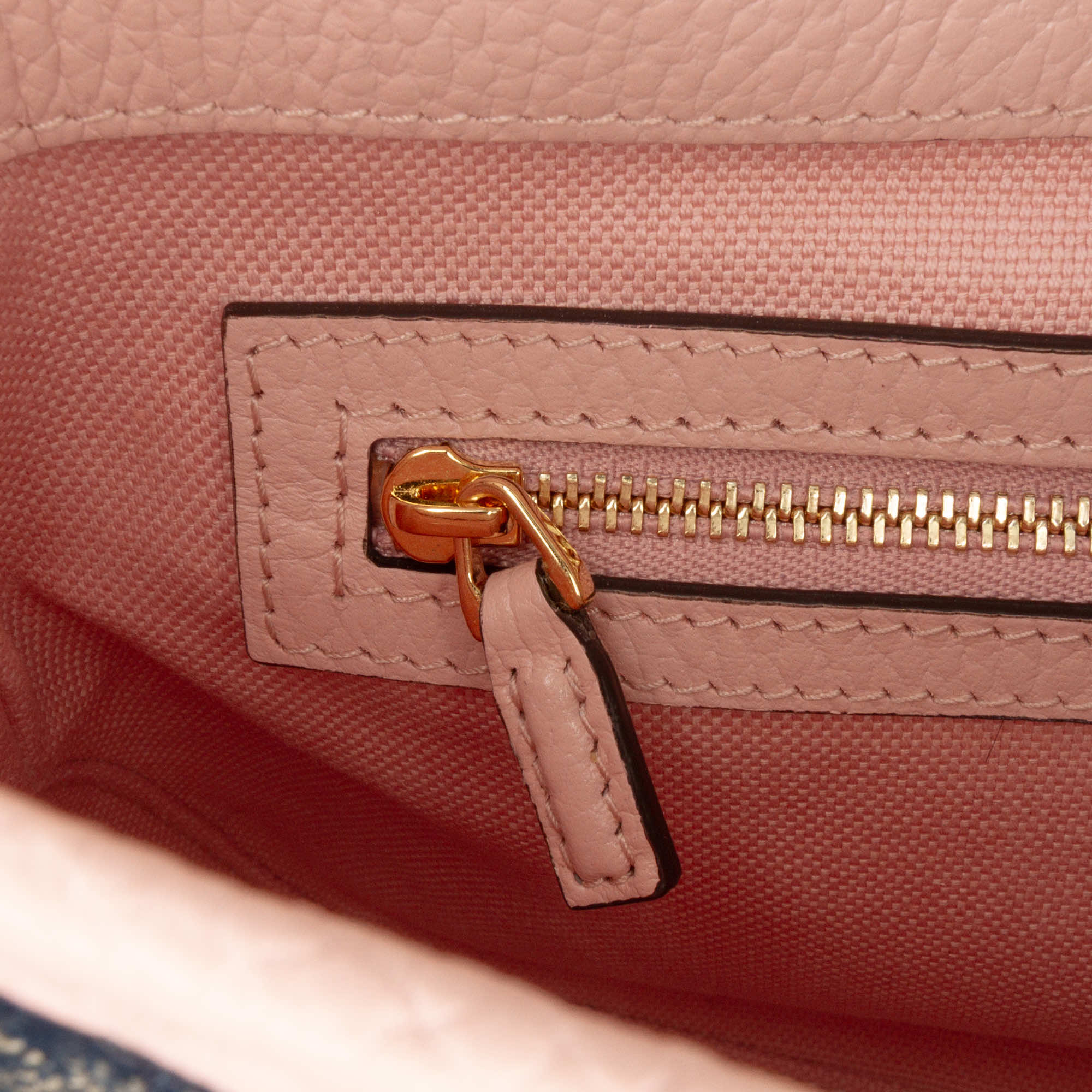 Gucci Limited Edition Small GG Embroidered Denim Floral Jackie 1961 Crossbody - Detail 1