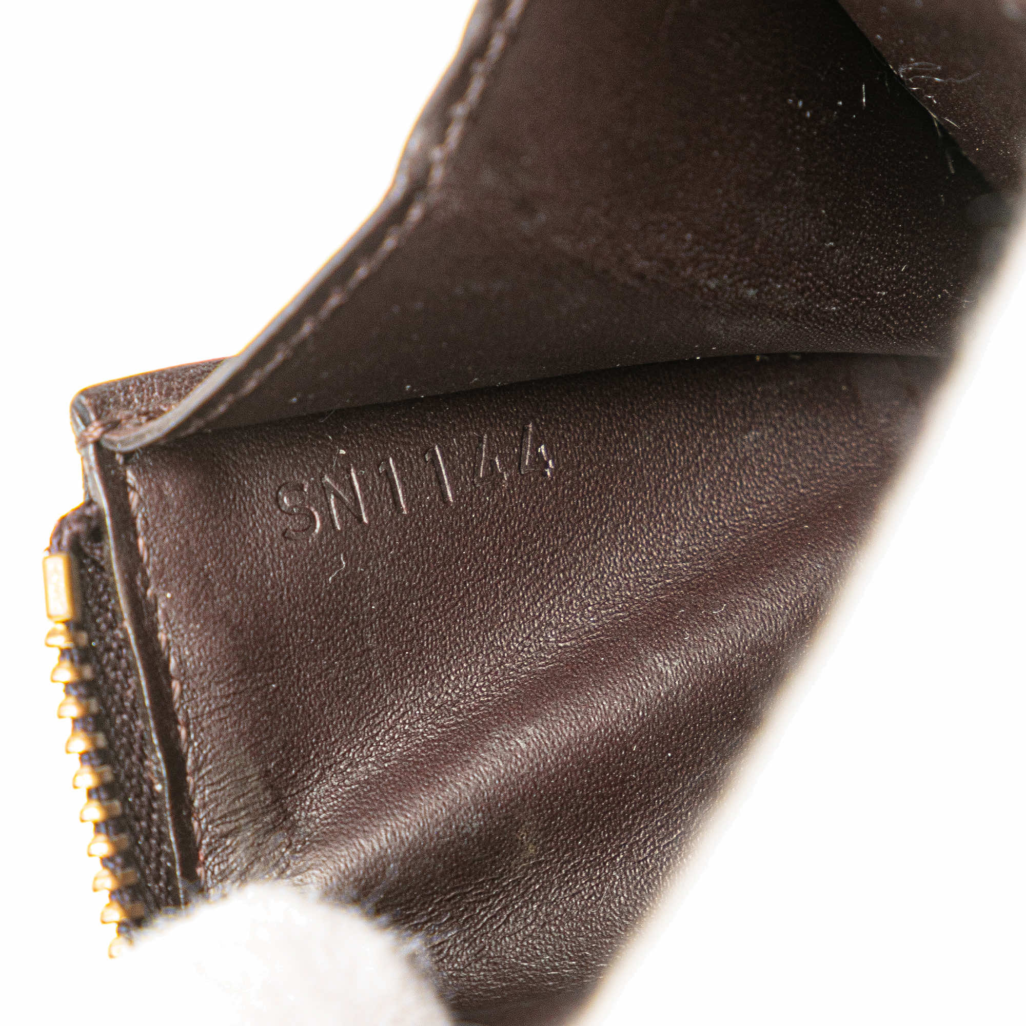 Louis Vuitton Monogram Vernis Key Pouch - Side view