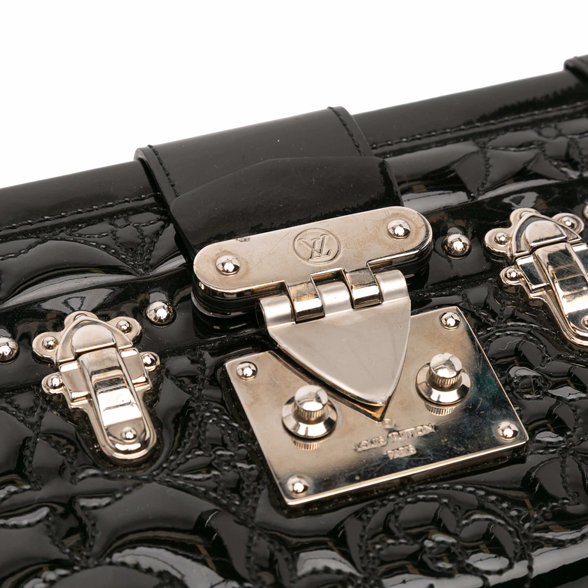 Louis Vuitton Monogram Vernis Fleur Petite Malle - Detail 2