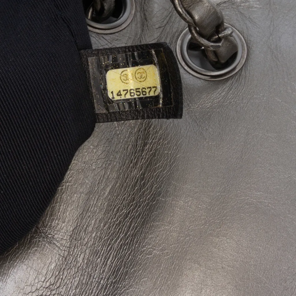Chanel Medium Quilted Metallic Aged Calfskin Chain Me Flap Grey Leather Good - Box View