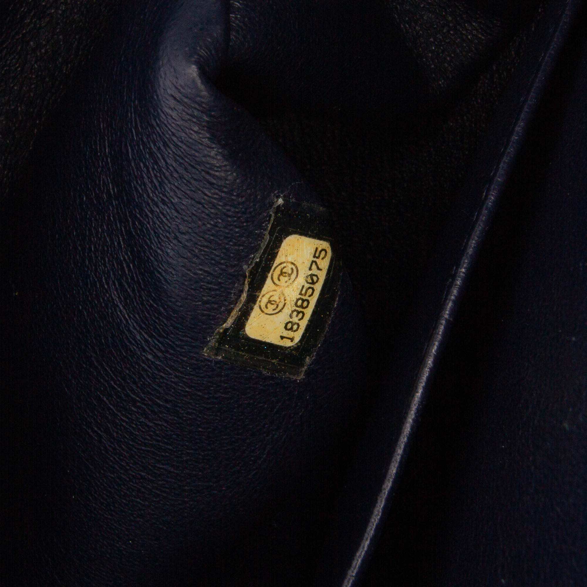 Chanel Jumbo Classic Caviar Double Flap - Detail 1