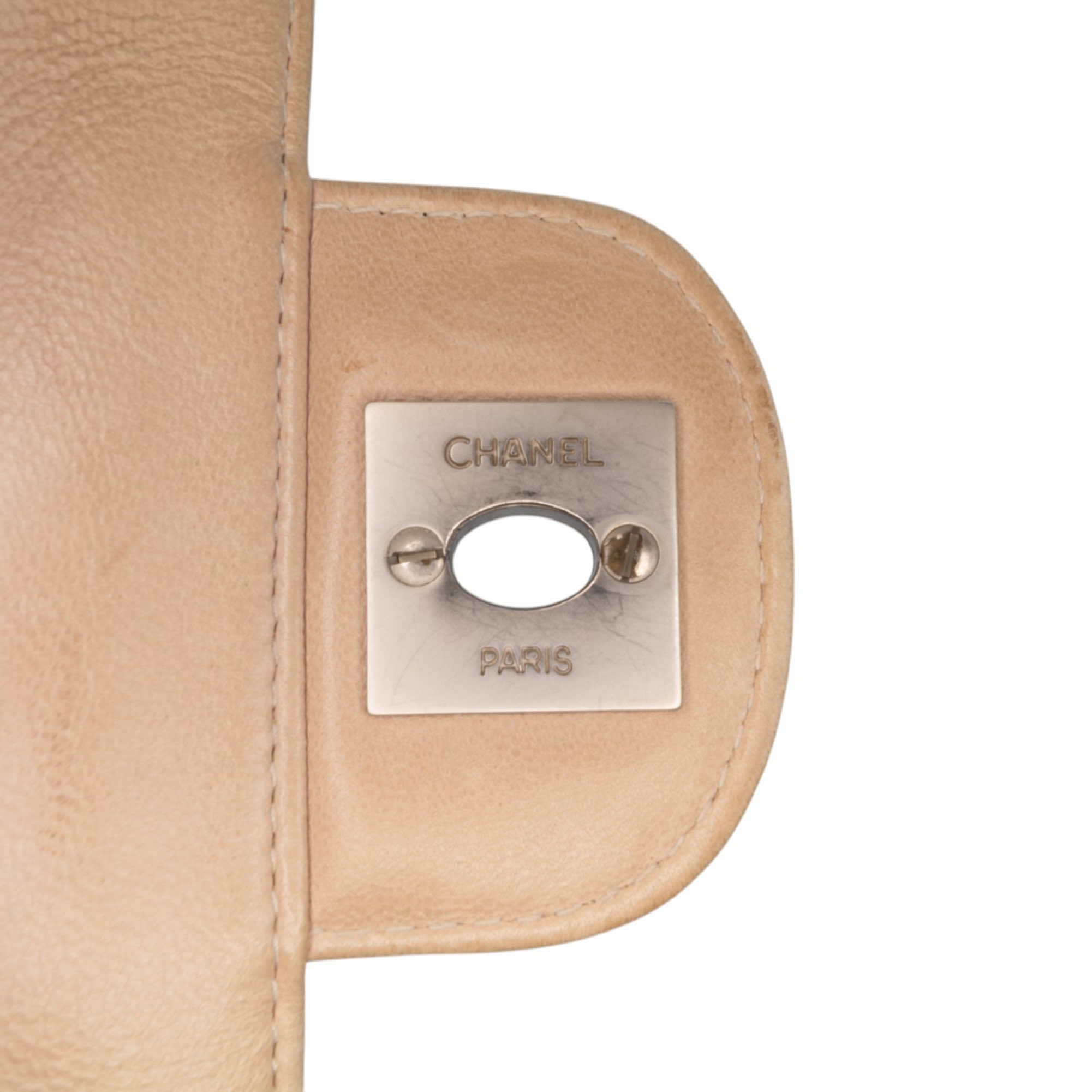 Chanel New Travel Line Nylon East West Flap - Image 12