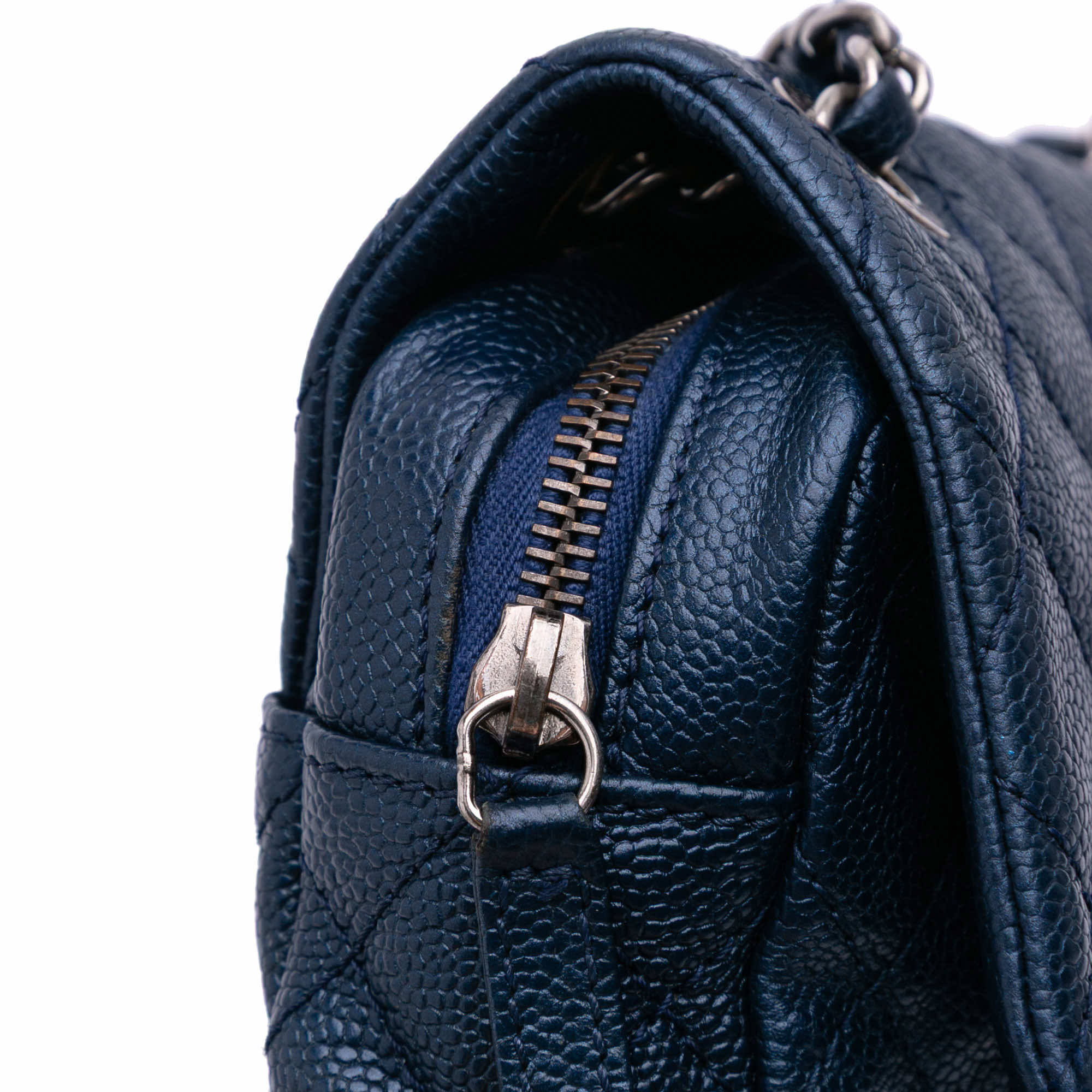 Chanel Medium Quilted Iridescent Caviar Easy Flap - Image 10