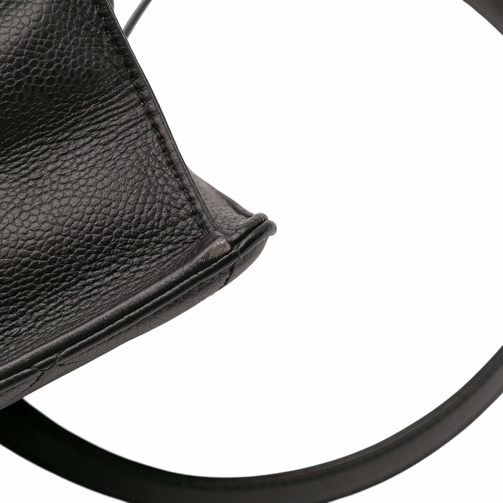 Chanel Jumbo CC Quilted Caviar Chunky Chain Flap - Image 11