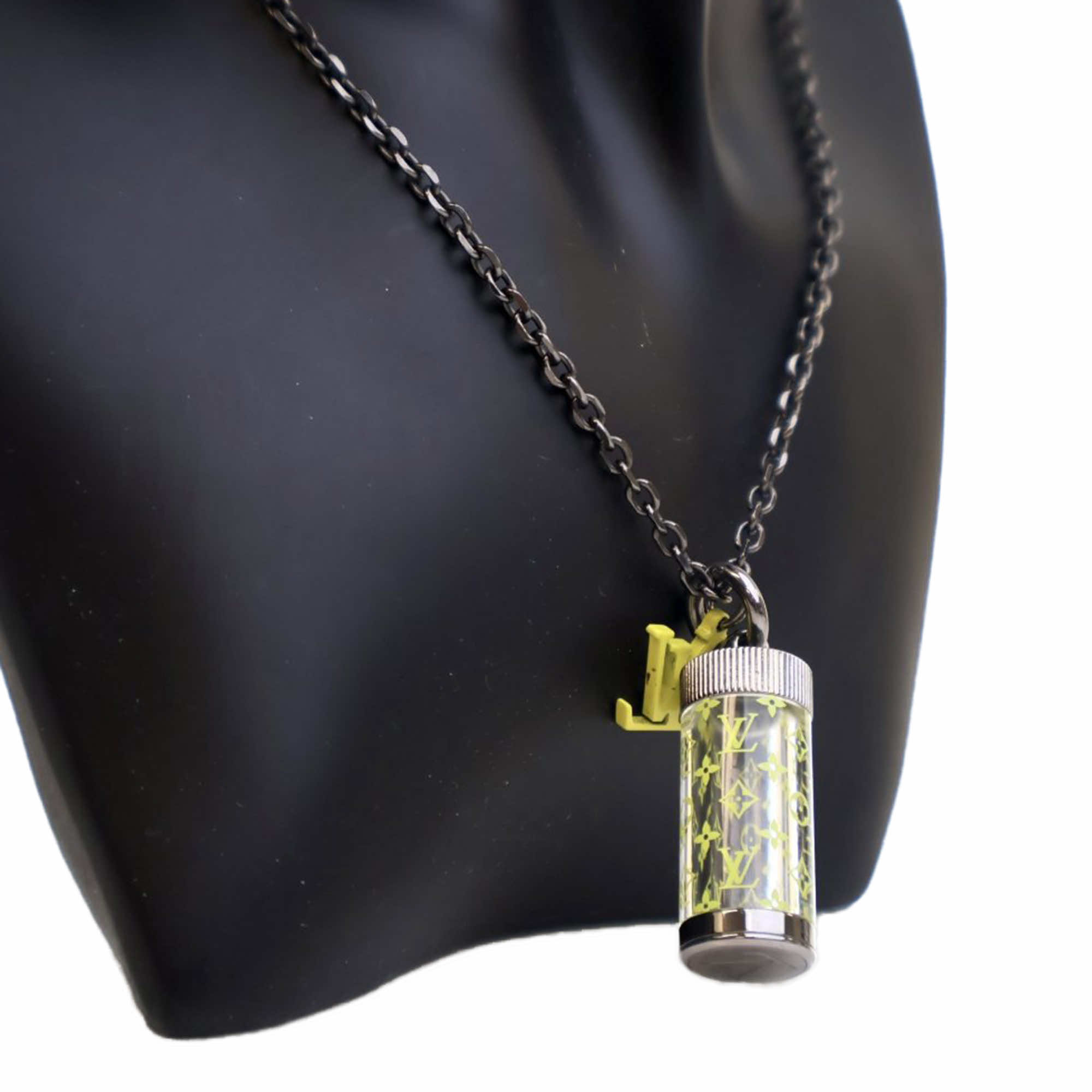 Louis Vuitton Palladium Plated Monogram Message In A Bottle Pendant Necklace - Detail 2