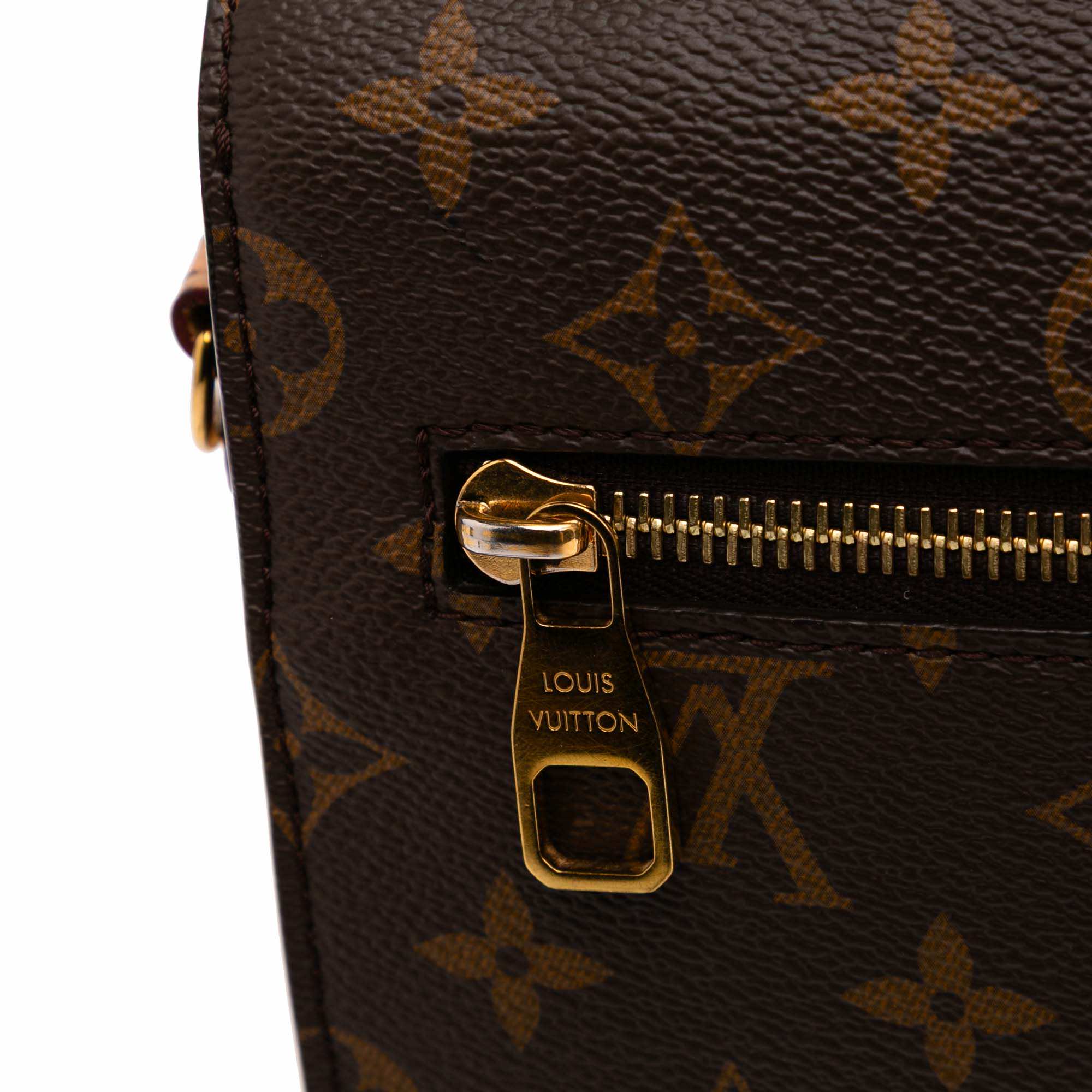 Louis Vuitton Monogram Pochette Metis - Image 10