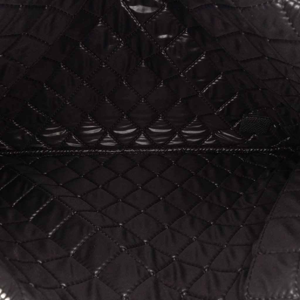 Chanel Large Quilted Caviar O Case Clutch - 4