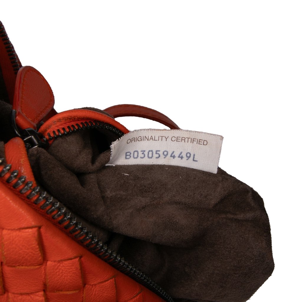 Bottega Veneta Nappa Intrecciato Cube Crossbody - Detail 1