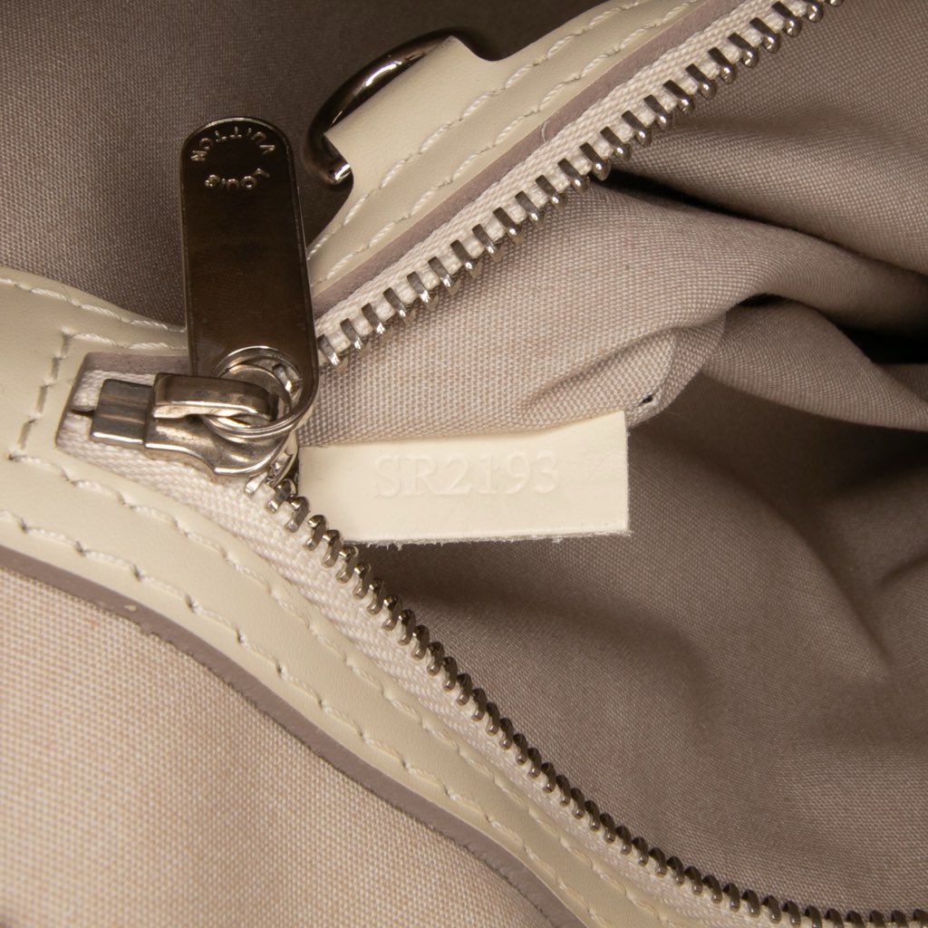 Louis Vuitton Epi Brea MM - Detail 1