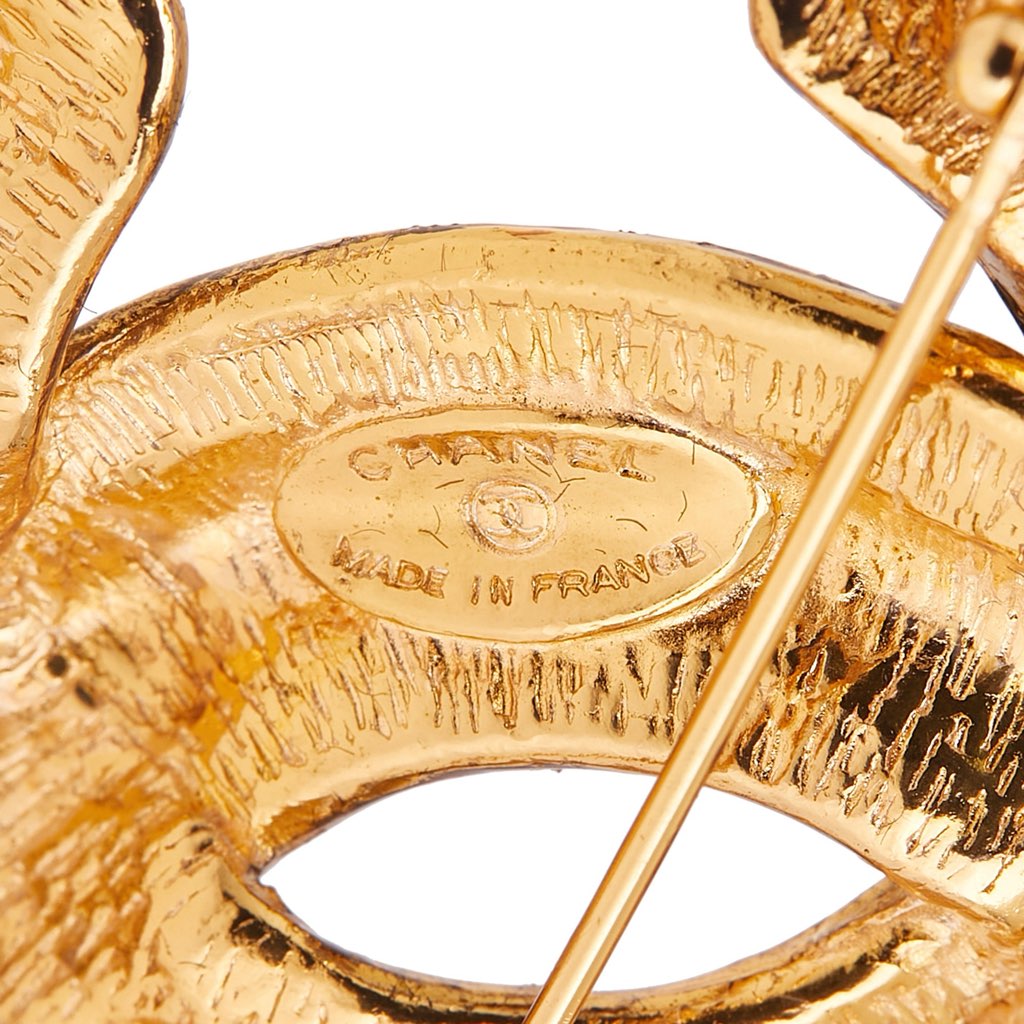 Chanel Gold Plated CC Quilted Brooch - Image 6