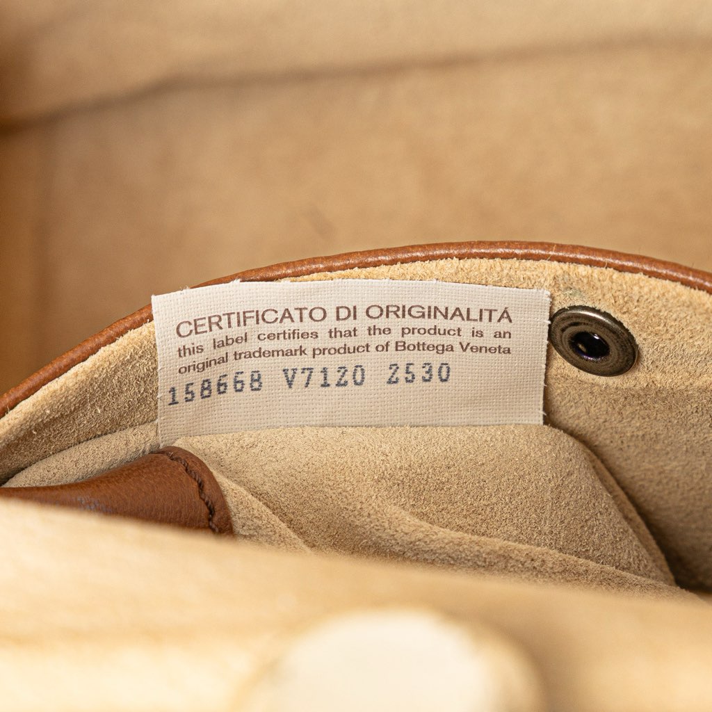 Bottega Veneta Velvet Trimmed Nappa Intrecciato Frame Bag - Detail 1