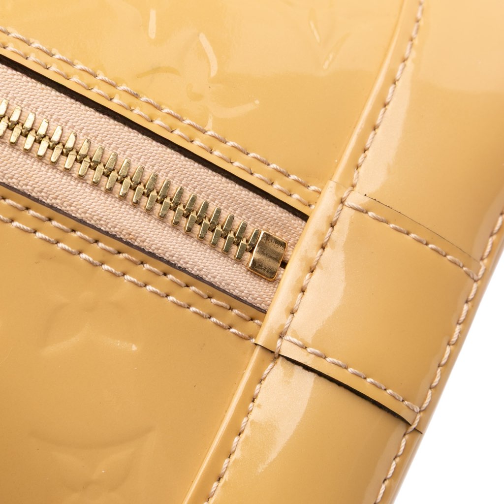 Louis Vuitton Monogram Vernis Alma PM - Image 10