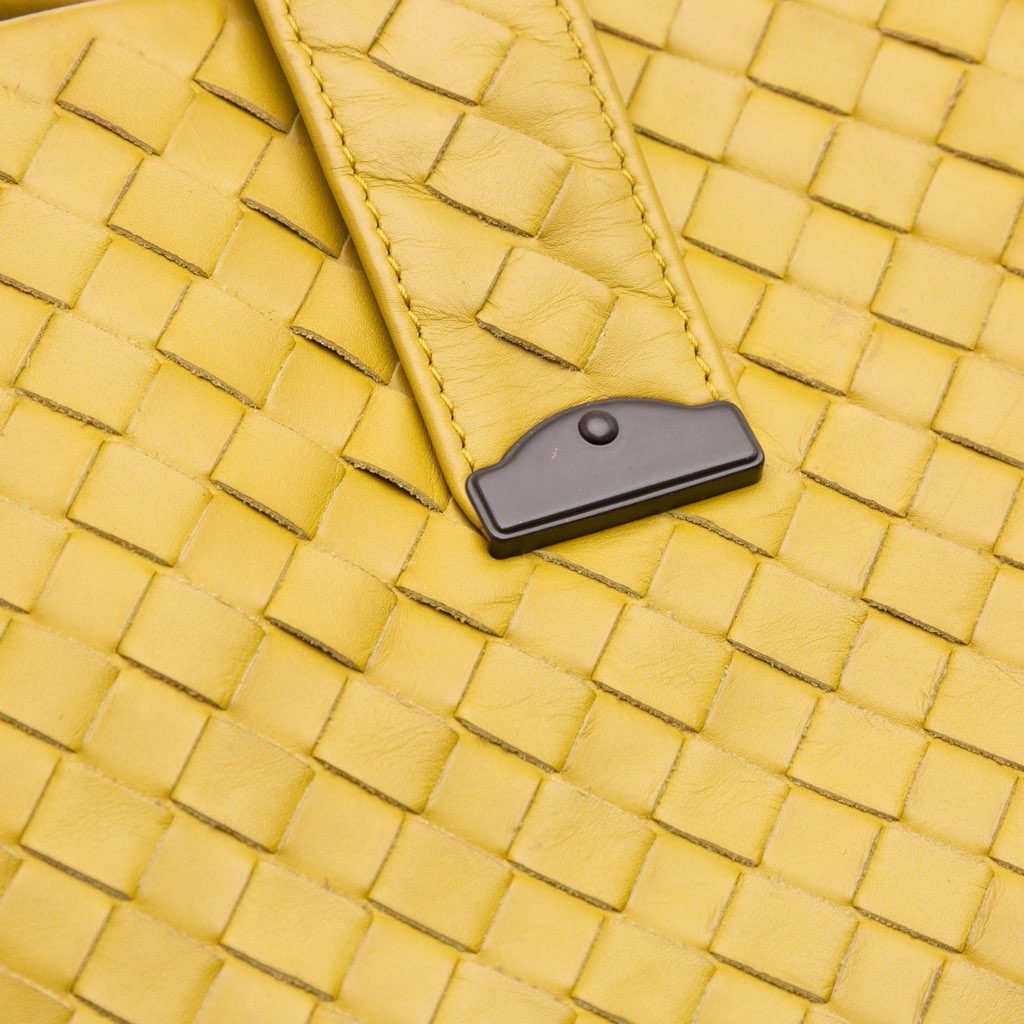 Bottega Veneta Medium Nappa Intrecciato Roma Tote - Image 10