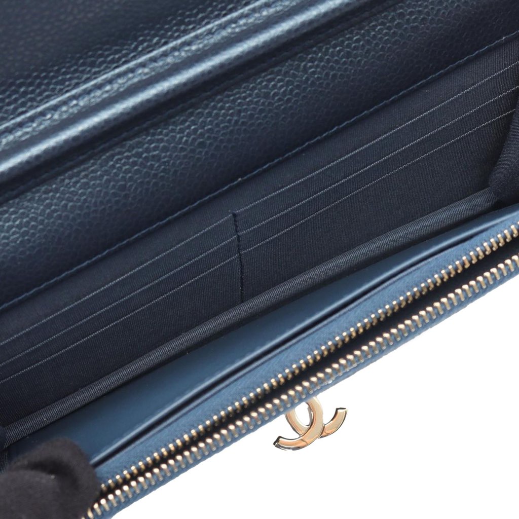 Chanel Quilted Caviar Golden Class Wallet On Chain - 3