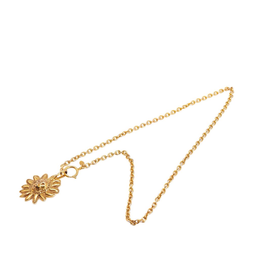Chanel Gold Plated Leo Lion Sun Medallion Necklace - Detail 2