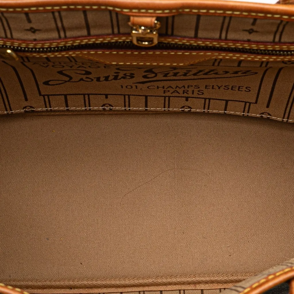 Louis Vuitton Monogram Neverfull PM Brown Canvas Good - Model View