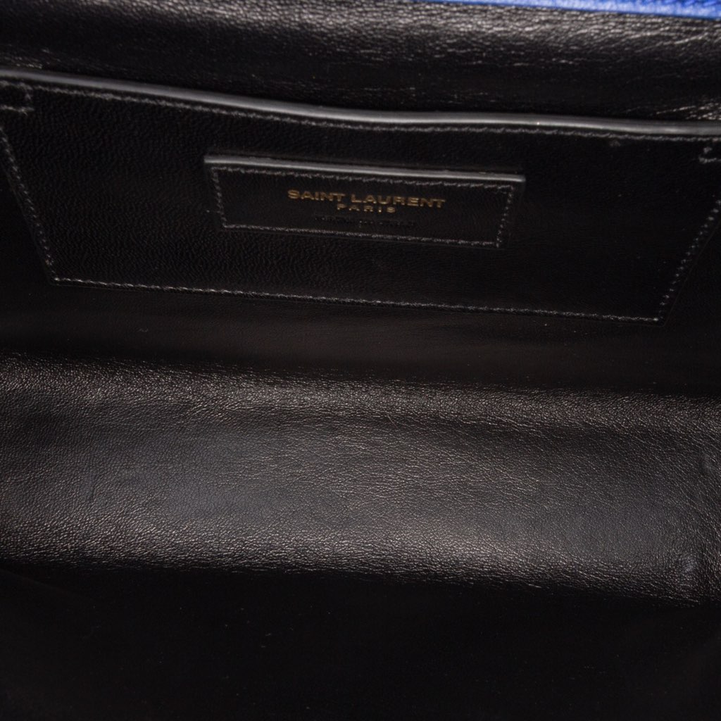 Saint Laurent Medium Matelasse Lambskin Monogram Envelope Shoulder Bag - 4