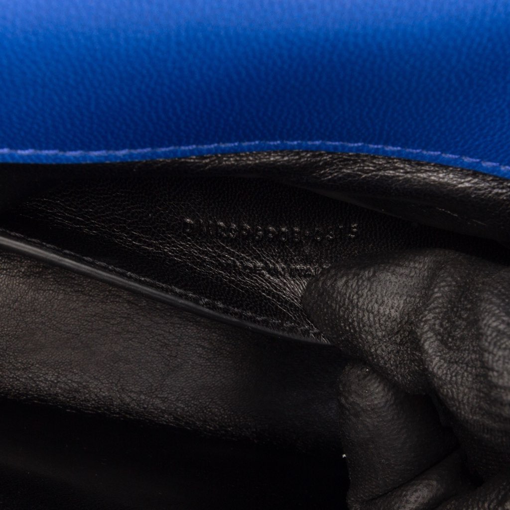 Saint Laurent Medium Matelasse Lambskin Monogram Envelope Shoulder Bag - Detail 1