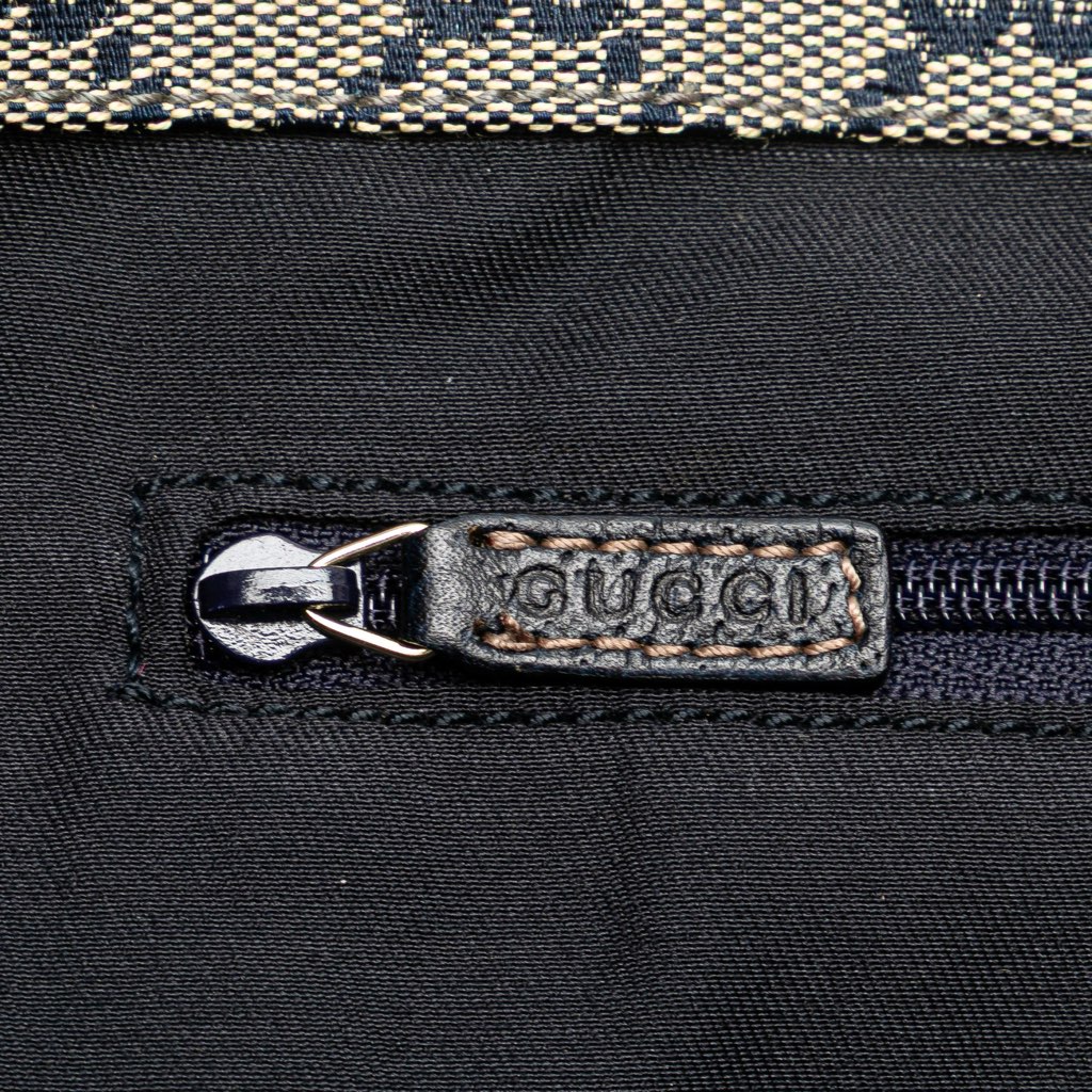 Gucci Calfskin Abbey D Ring Tote - Detail 2