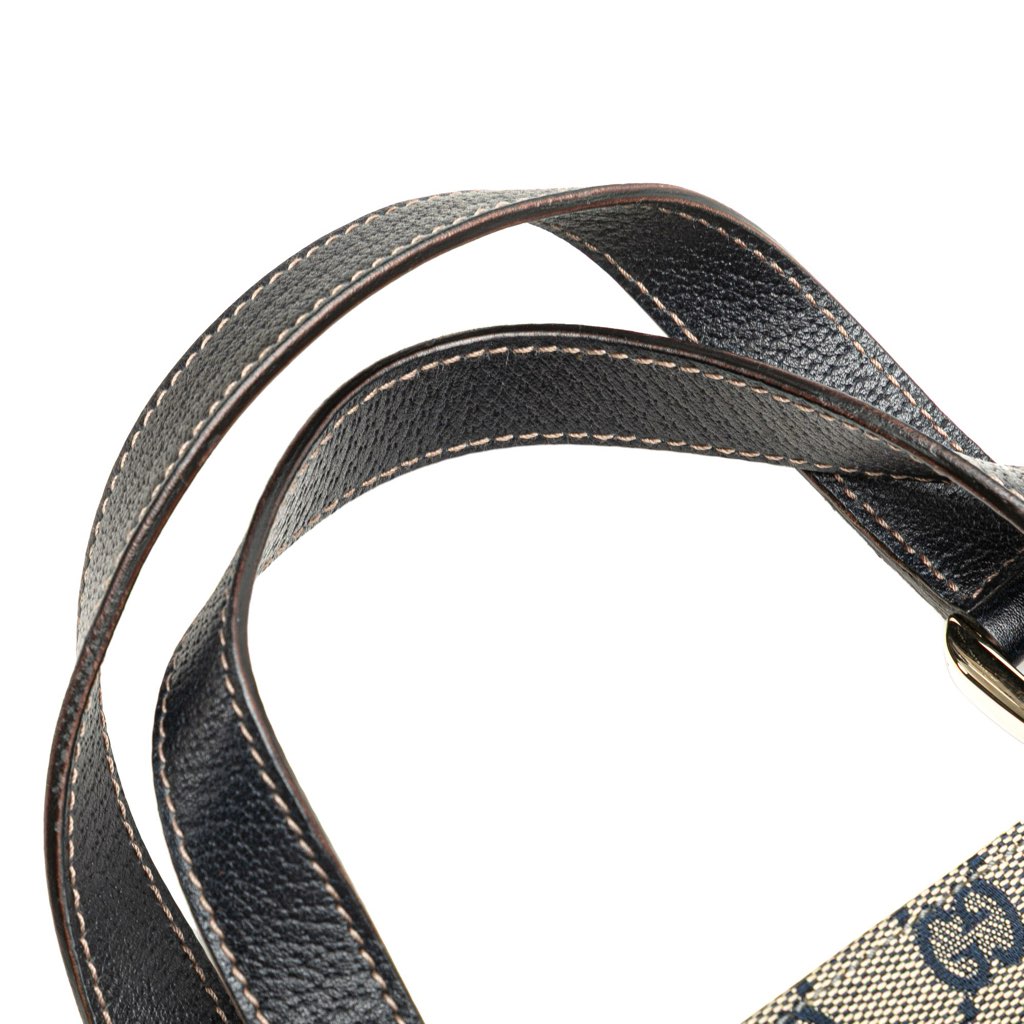 Gucci Calfskin Abbey D Ring Tote - Image 11