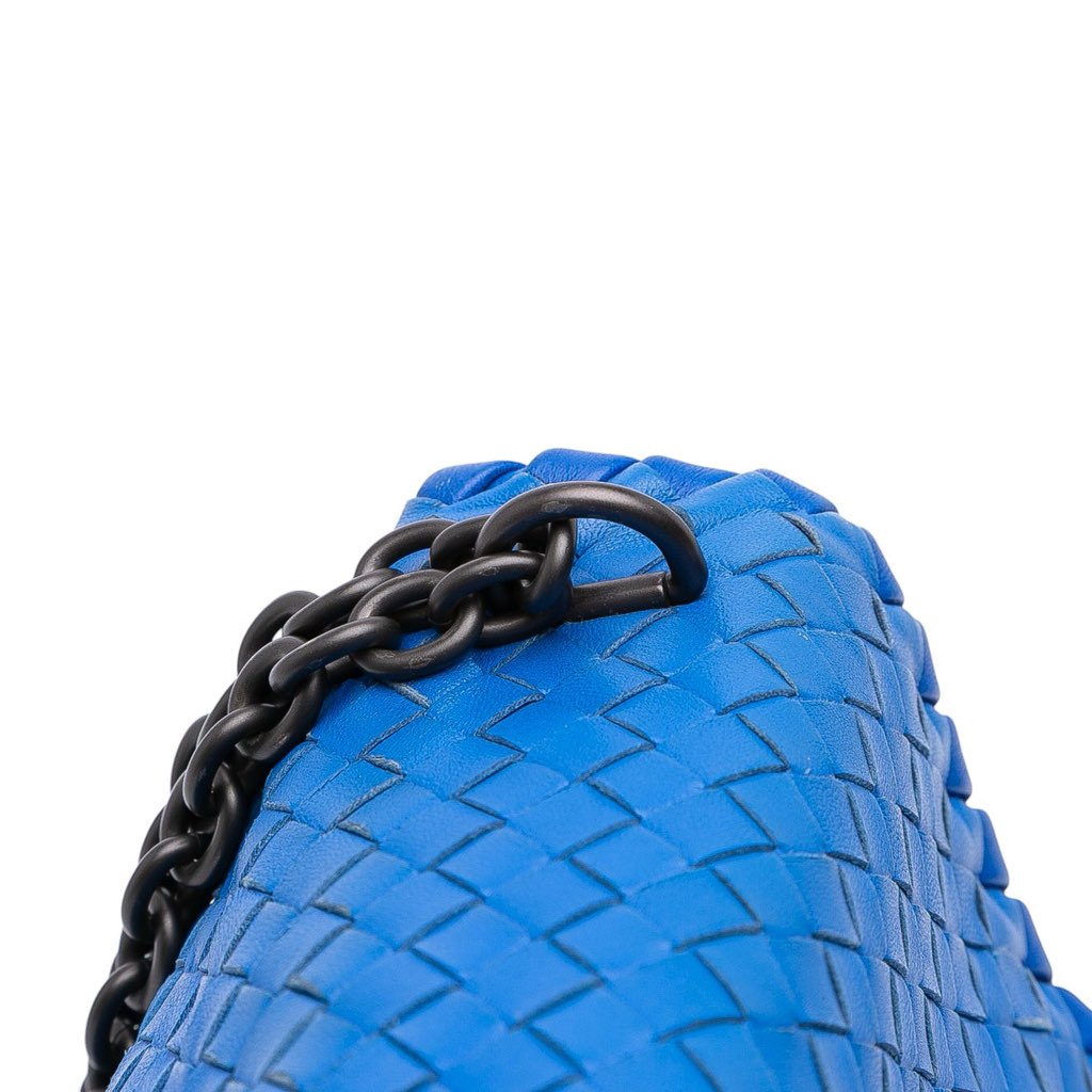 Bottega Veneta Medium Nappa Intrecciato Olimpia Crossbody - Detail 2