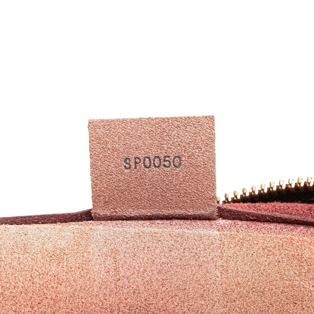 Louis Vuitton Taiga Kendall GM - Detail 1