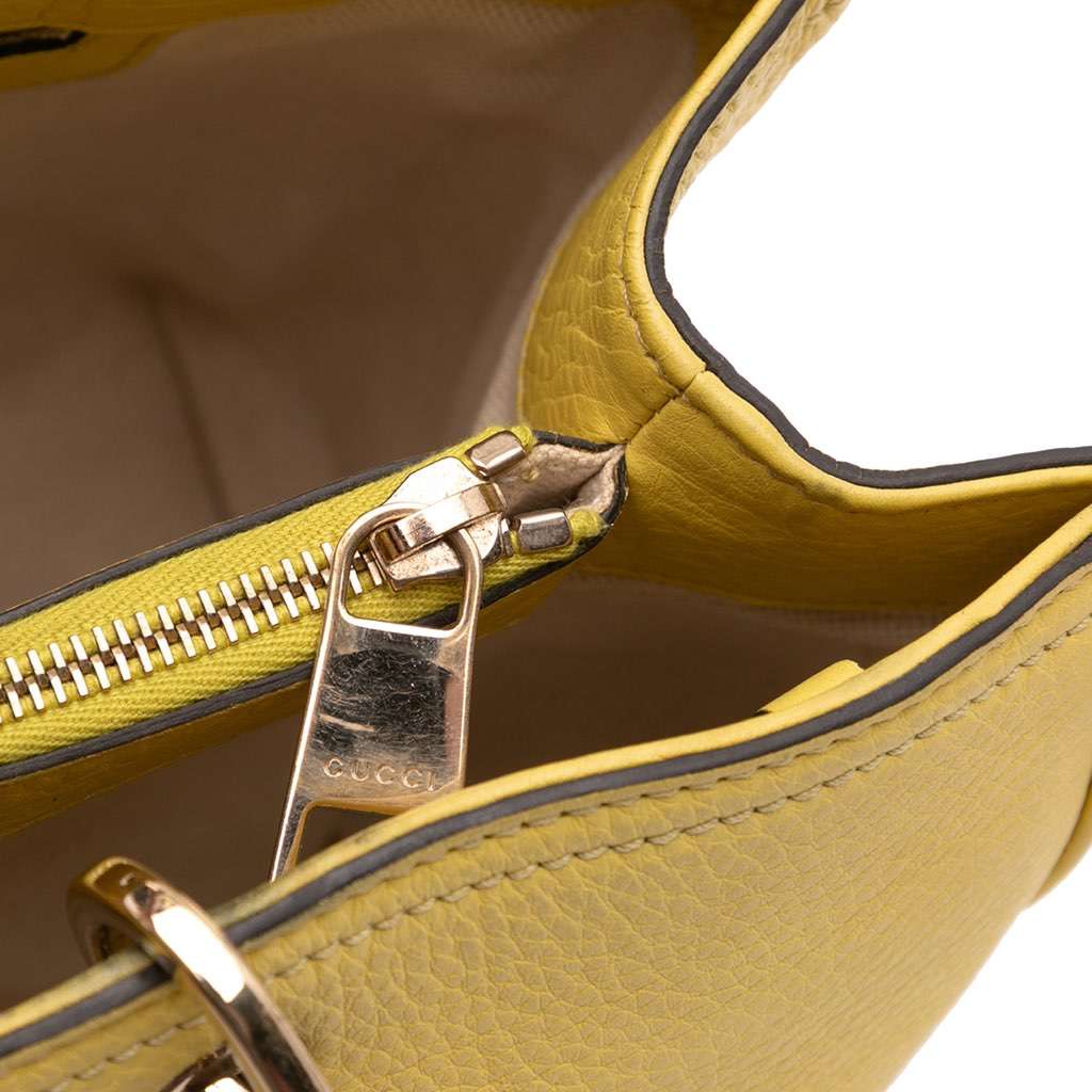 Gucci Medium Calfskin Bamboo Shopper Satchel - Detail 2