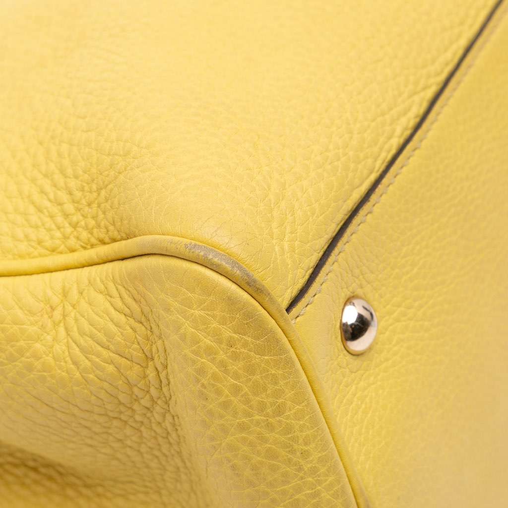 Gucci Medium Calfskin Bamboo Shopper Satchel - Image 11