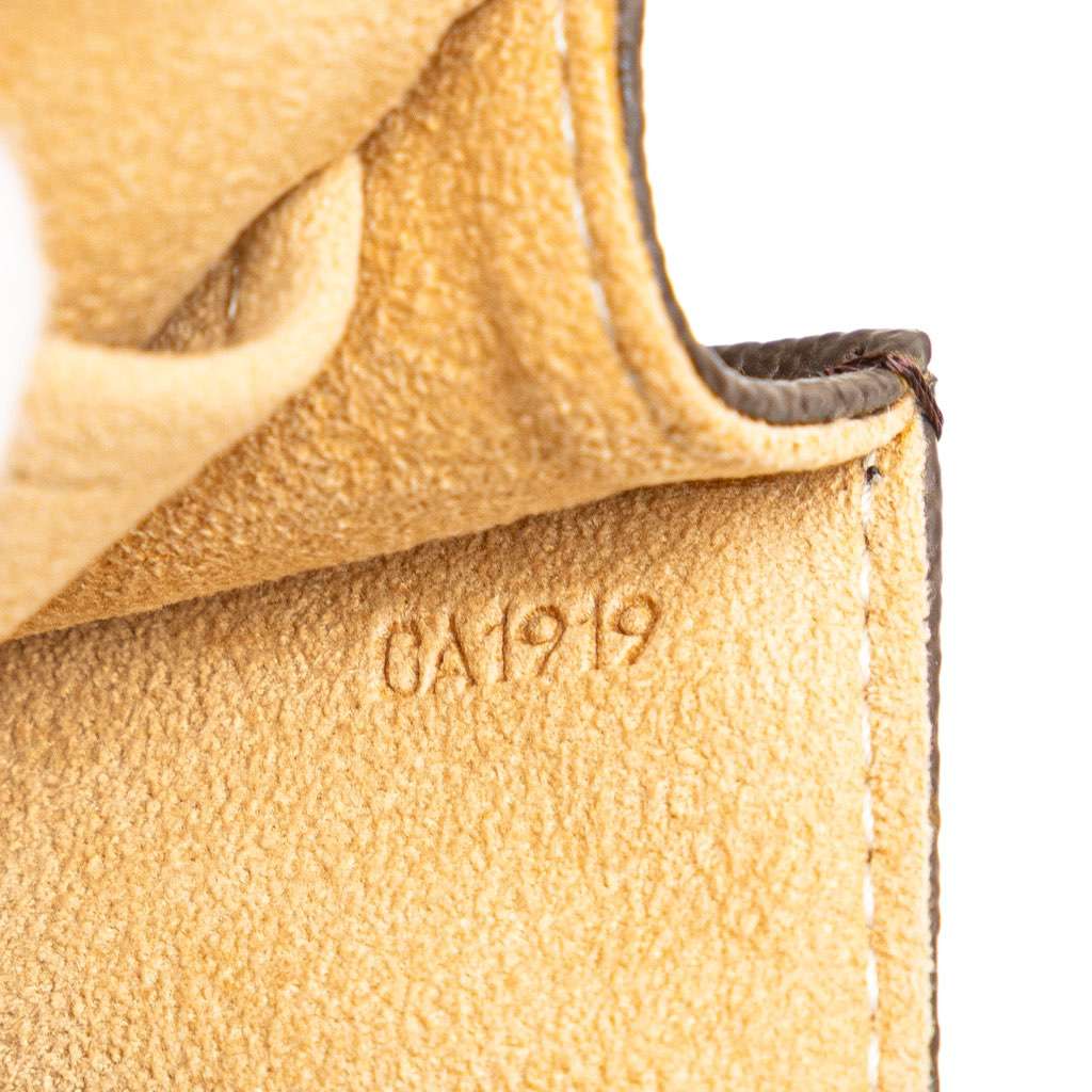 Louis Vuitton Monogram Pochette Twin GM - Detail 1