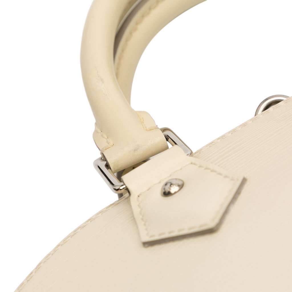 Louis Vuitton Epi Alma PM - Image 12