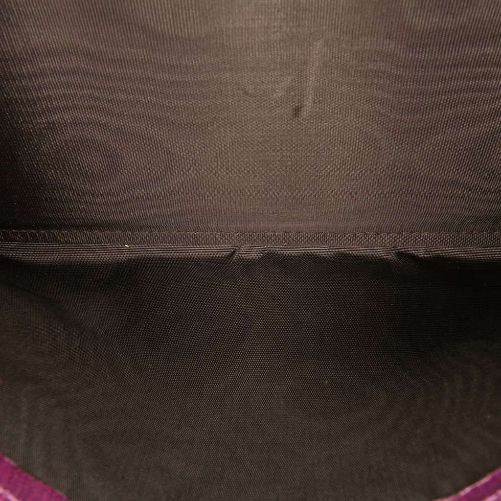 Yves Saint Laurent Leather Chyc Ligne Travel Wallet - 4