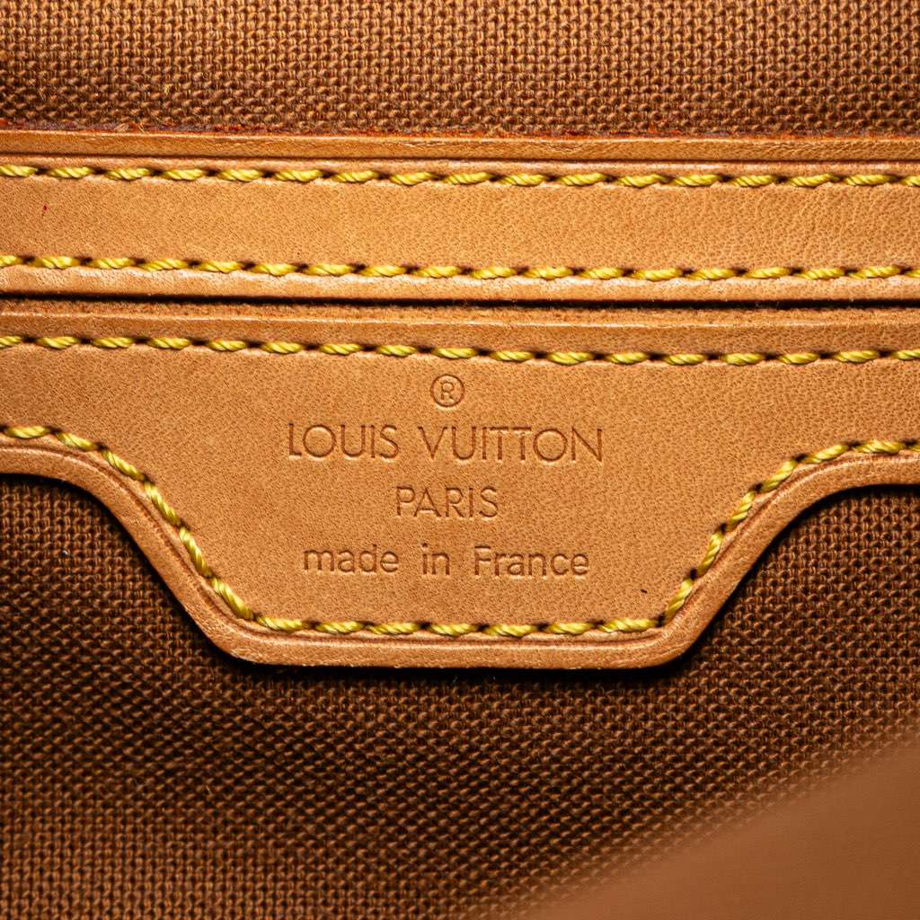 Louis Vuitton Monogram Montsouris GM - Side view