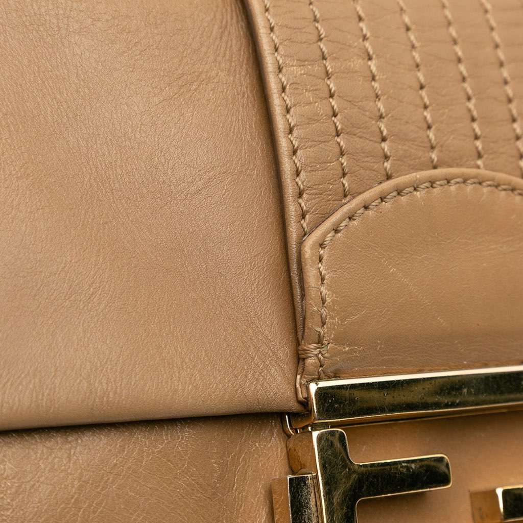 Fendi Leather Baguette Chain Flap - Image 10