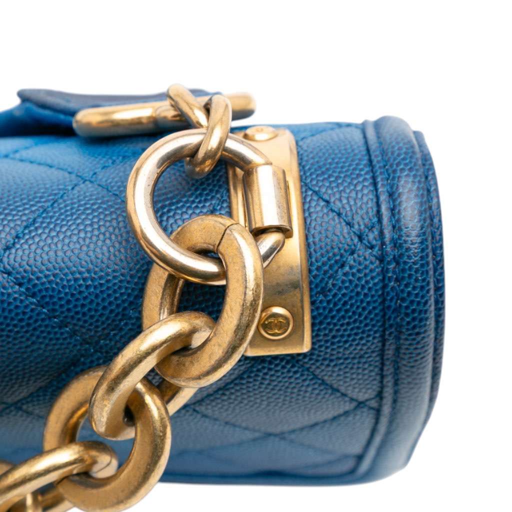 Chanel Medium Quilted Caviar Sunset On The Sea Flap - Image 14