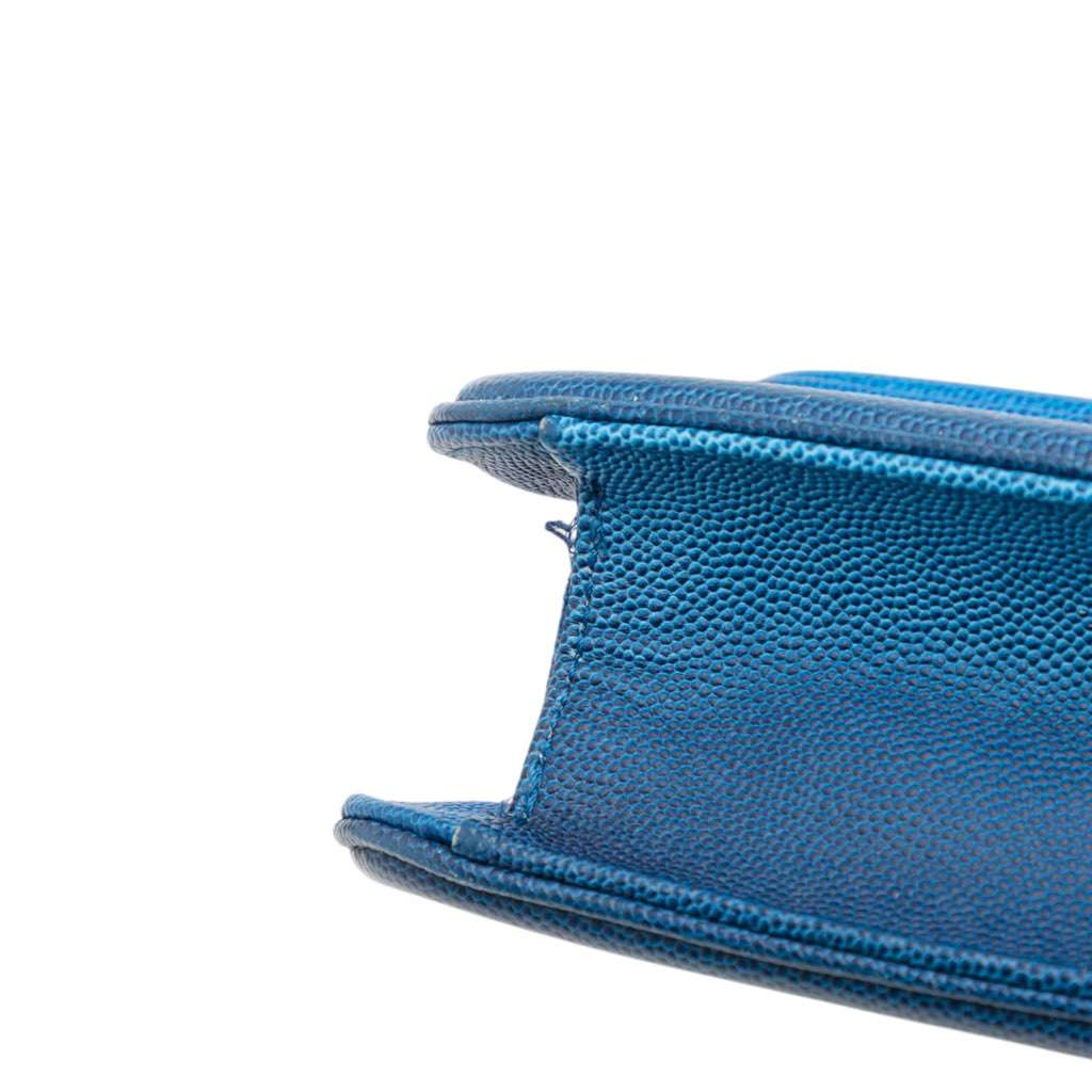 Chanel Medium Quilted Caviar Sunset On The Sea Flap - Detail 2