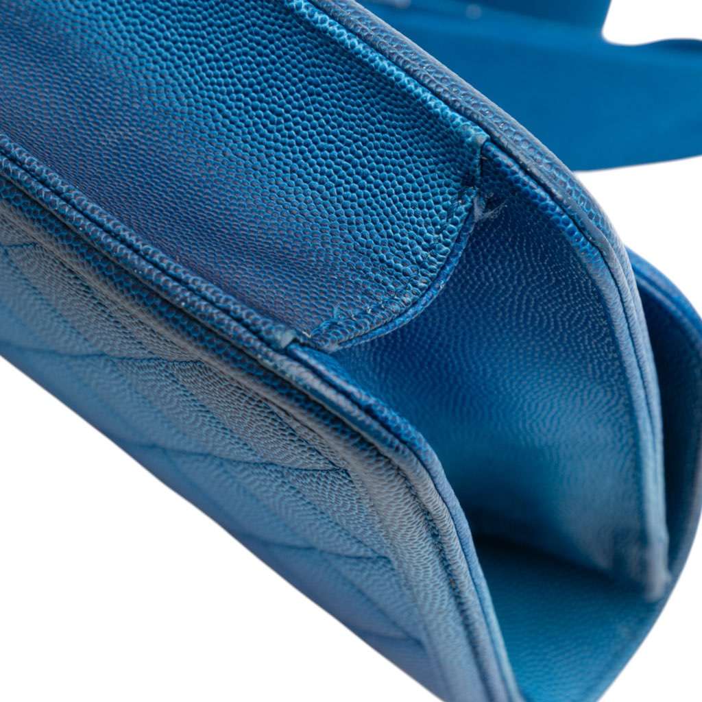 Chanel Medium Quilted Caviar Sunset On The Sea Flap - Image 10